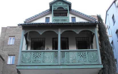 Uno de los balcones que se pueden ver en la parte de Abanotubani.