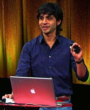 Amit Sood empezó a trabajar en Google maps antes de comenzar su proyecto.