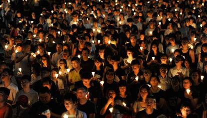 Vigilia en Hong Kong para conmemorar el aniversario de Tiananmen.