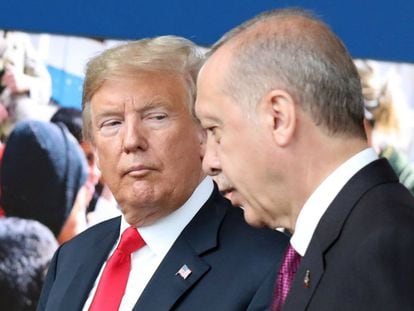 El presidente estadounidense Donald Trump junto a su homólogo turco el pasado 11 de julio.