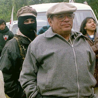 Samuel Ruiz junto al subcomandante Marcos en enero de 1996.