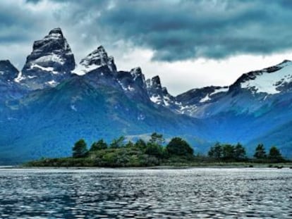 Este vídeo te incitará a ir al punto más remoto de Sudamérica  la Tierra del Fuego. Allá donde el continente da paso a unas aguas temidas aún hoy por los marinos. Después solo está la Antártida