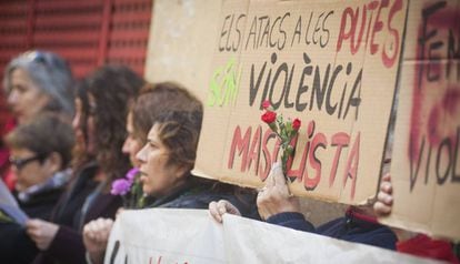Manifestación por el asesinato de una prostituta en Barcelona en diciembre de 2017.