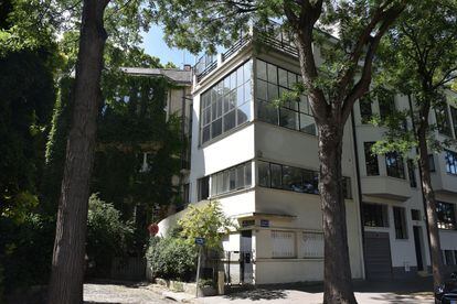 La casa y estudio que Le Corbusier construyó al pintor Amédée Ozenfant en París en 1922.