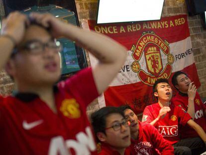 Aficionados del Manchester United en Shanghai.