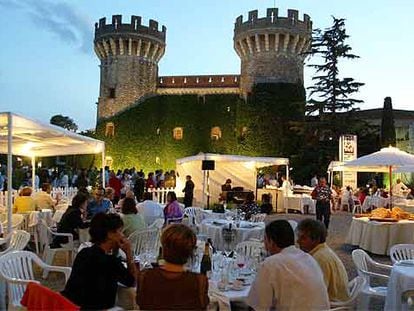 Los jardines del castillo de Peralada, durante el festival de verano.