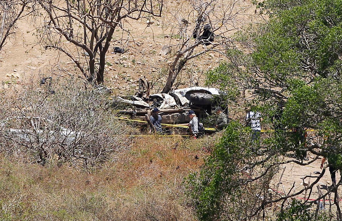 Un Atentado Con Explosivos En Una Emboscada Mata A Cuatro Policías Y Dos Civiles En Tlajomulco 5938