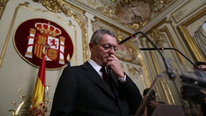 Alberto Ruiz-Gallardón, el 23 de septiembre de 2014, durante la rueda de prensa ofrecida en el Ministerio de Justicia para anunciar su dimisión como ministro y su abandono de la política.