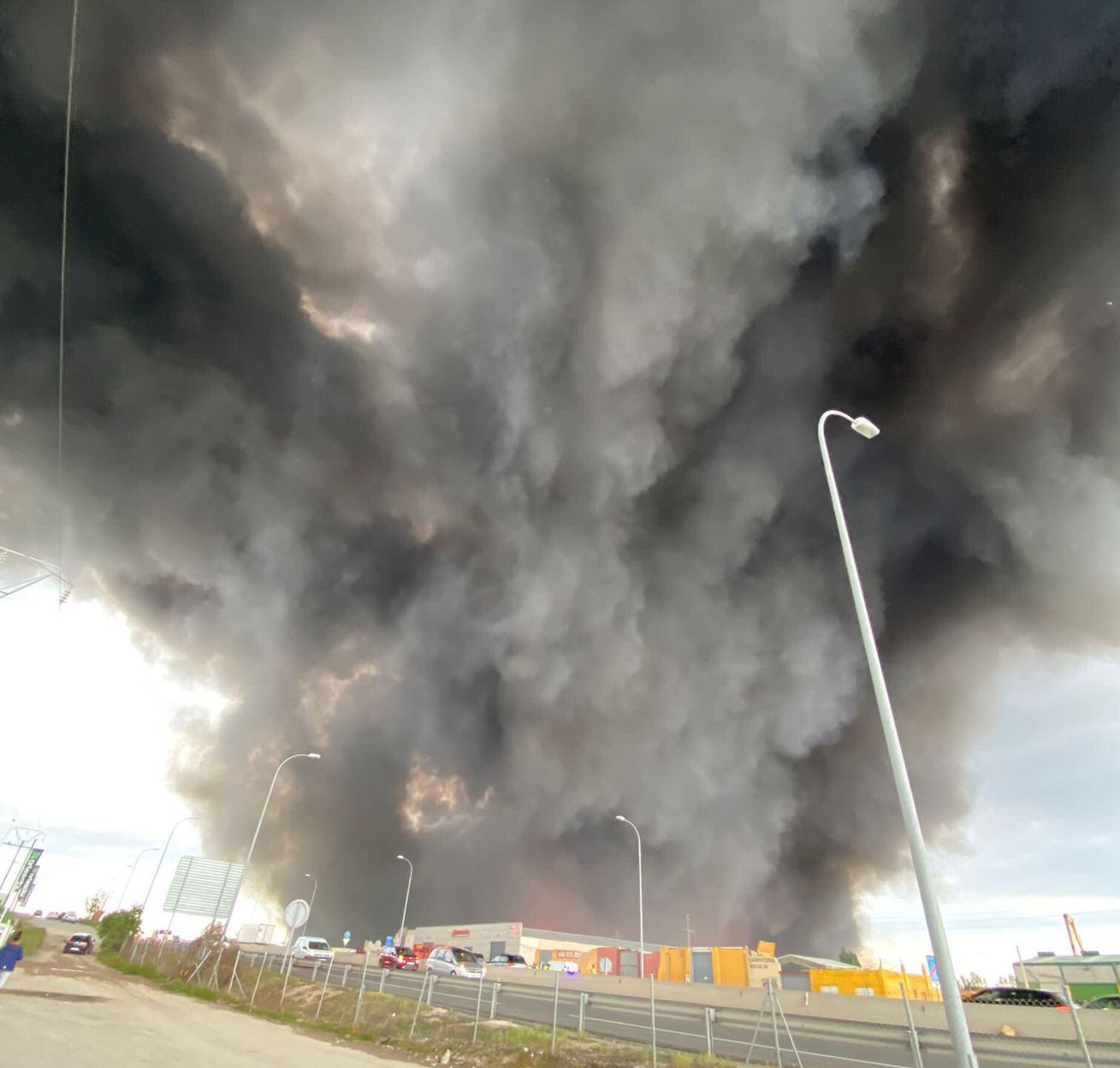 Una superficie de 52.000 metros cuadrados está afectada por el incendio de Seseña (Toledo).