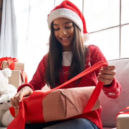 Este artículo describe los mejores regalos para niños de entre 10 y 12 años en Navidad.