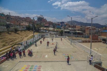 The schoolyard located in Soacha, the largest suburb of Bogotá.