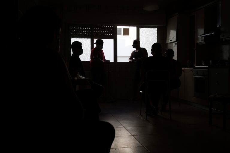 Un grupo de nicaragüenses que trabaja en explotaciones agrícolas de Murcia cuentan su experiencia tras la muerte de su compatriota Eleazar Blandón.