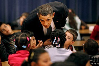 El presidente Obama, con un grupo de escolares de Maryland, el pasado año.