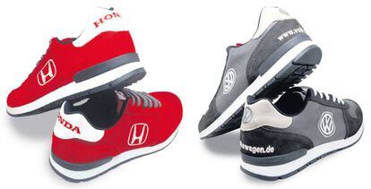 Zapatillas customizadas para Honda y Wolkswagen.