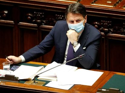 El primer ministro italiano, Giuseppe Conte, este lunes en la Cámara de Diputados, en Roma.