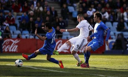 Benzema marca el segundo gol del partido.