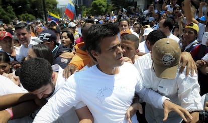 López antes de entregarse a la policía, el 18 de febrero de 2014 en Caracas.