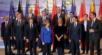 Foto de familia de la cumbre de los Balcanes en Berlín, el pasado lunes.