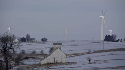 Campos nevados en Laurel (Iowa)
