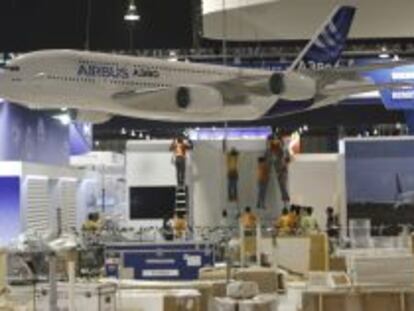 Modelo de un A380 en la feria de Singapur. 