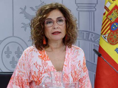 La portavoz del Gobierno y ministra de Hacienda, María Jesús Montero. 