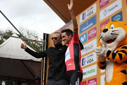 Alejandro Valverde y Óscar Sevilla, en el podio de Santa Rosa de Viterbo.