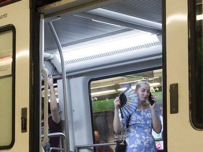 Un vagon de metro en Barcelona.