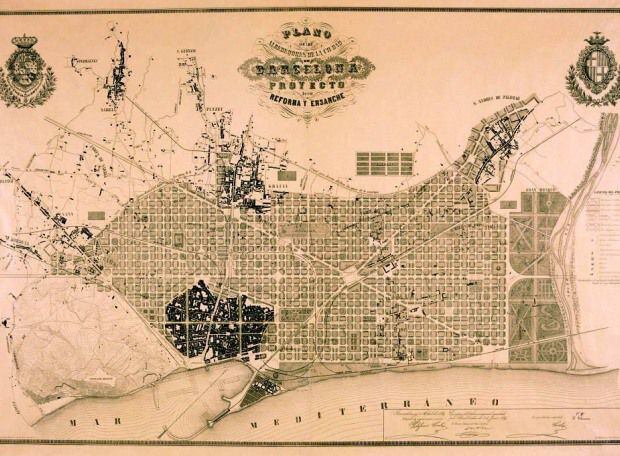 Proyecto de Reforma del Eixample, 1859, de Ildefons Cerdà, donde se aprecia la centralidad de la plaza de les Glòries, donde se encuentran las tres grandes arterias de la ciudad: las avenidas de la Meridiana y la Diagonal, y la Gran Via.