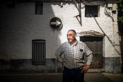 Ernesto Belmonte, vecino del municipio de Valdecaballeros, trabajó en la construcción de la central nuclear diseñada por primera vez de su parálisis definitiva en 1994.