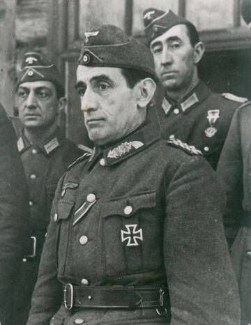 Muñoz Grandes y otros mandos de la División Azul.