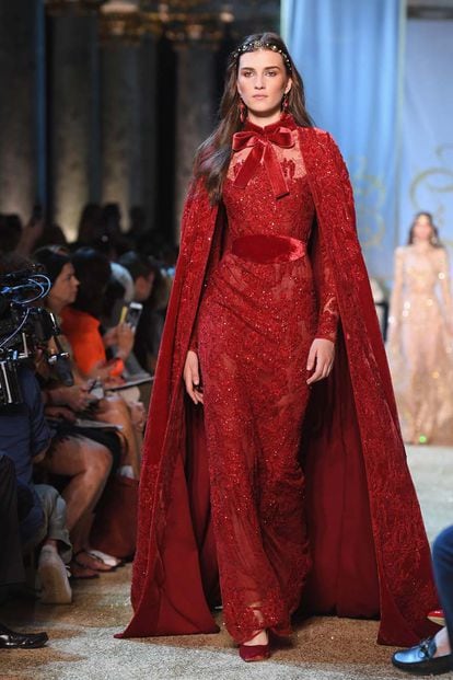 Elie Saab : Runway &#8211; Paris Fashion Week &#8211; Haute Couture Fall/Winter 2017-2018