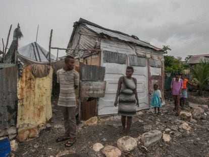 Cientos de personas fueron evacuadas de un barrio de Haití.