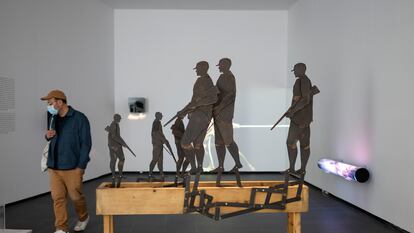 Una sala de la colección permanente ‘Dialecto CA2M’ en el Centro de Arte Dos de Mayo, en Móstoles.