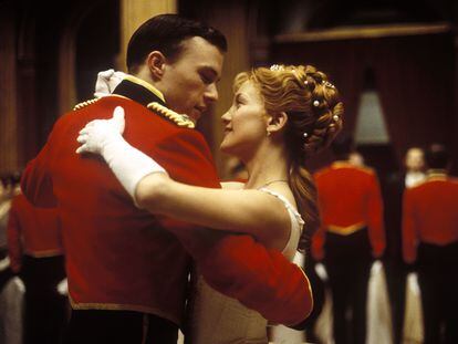 Heath Ledger y Kate Hudson en la versión de 2002 de 'Las cuatro plumas'.