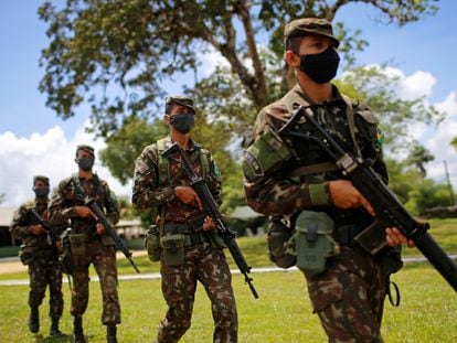 Los soldados brasileños durante una operación, en 2020.