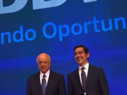 Francisco González y Carlos Torres, presidente y consejero delegado de BBVA.