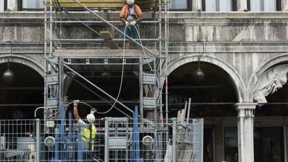 Restauración de la plaza San Marco por parte del grupo de seguros Generali.