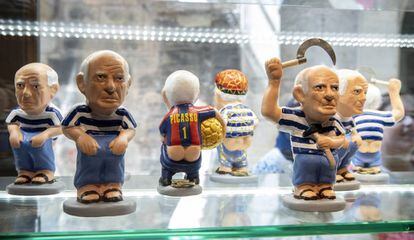 Varias de los 'caganers' con figuras de Picasso de la obra de Elo Vega y Rogelio López Cuenca.