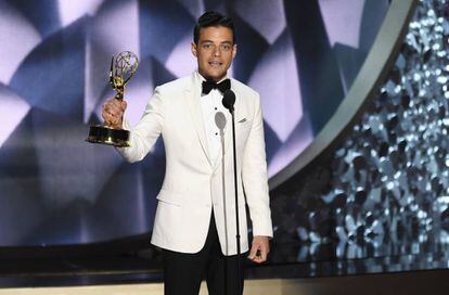 Rami Malek, ganador del Emmy al mejor actor de drama por 'Mr. Robot'.