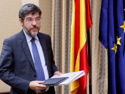 El secretario de Estado de Presupuestos y Gastos, Alberto Nadal, durante su comparecencia en el Congreso.