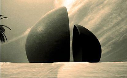 Nowhere, 2010-2011, videoproyección en loop de Jaime de la Jara.