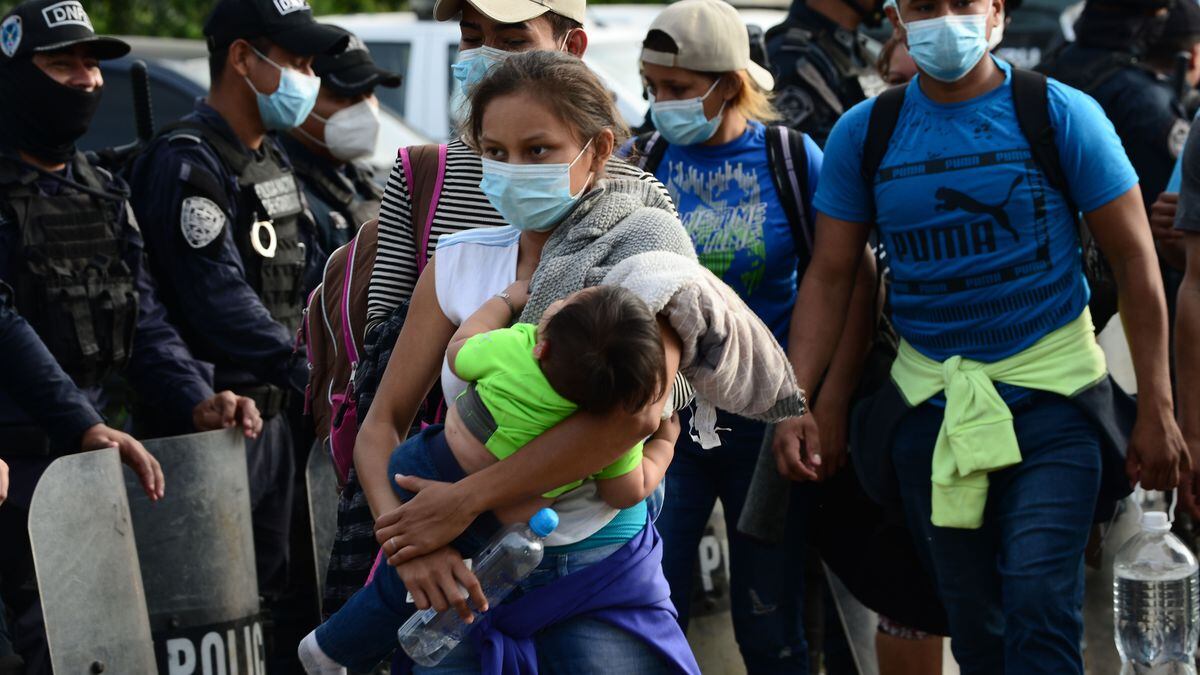 Una nueva caravana de migrantes hondure os viaja hacia EE UU alentados por un cambio de Administraci n