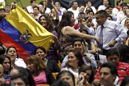 Público de la intervención de Rafael Correa, presidente de Ecuador, en la facultad de Medicina de la Universidad Complutense.
