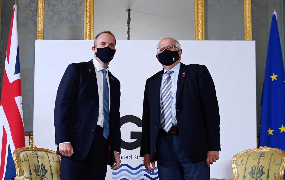 Londres rectifica y dará rango de embajador al representante de la