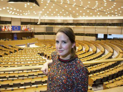 Cristina Cartes, de 30 años, en el Parlamento Europeo, en Bruselas, este viernes.