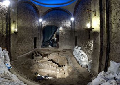 Interior de la capilla del Santísimo donde han aparecido restos del siglo I.