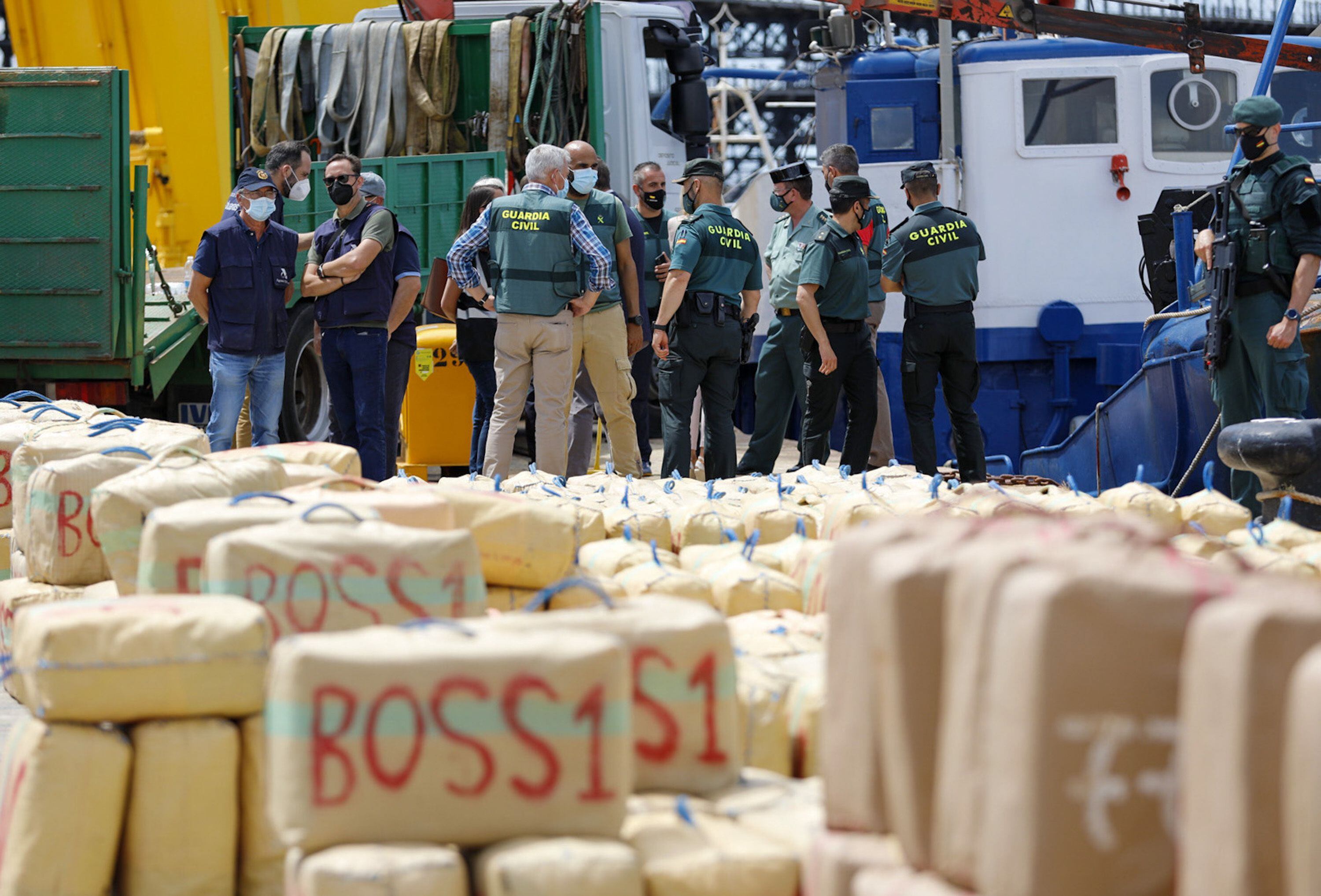 La Guardia Civil construirá en Sevilla un gran almacén para alijos tras desbordarse sus depósitos