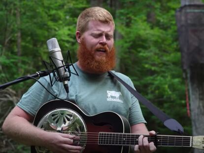 The singer-songwriter Oliver Anthony in a video posted on social media.