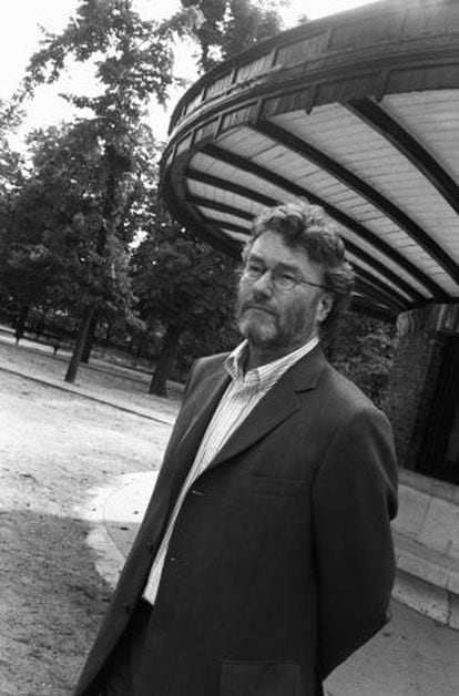 El novelista escocés Iain Banks, en 2001.