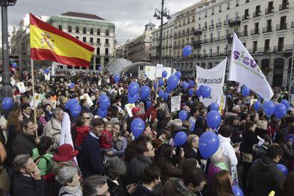 Manifestaci&oacute;n contra el aborto en la Puerta del Sol, en Madrid. / V&iacute;ctor Lerena (Efe)